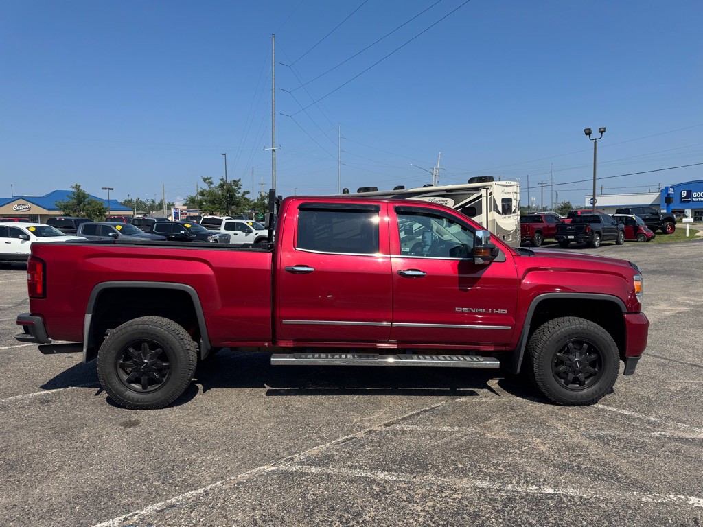 2018 GMC Sierra Image 6