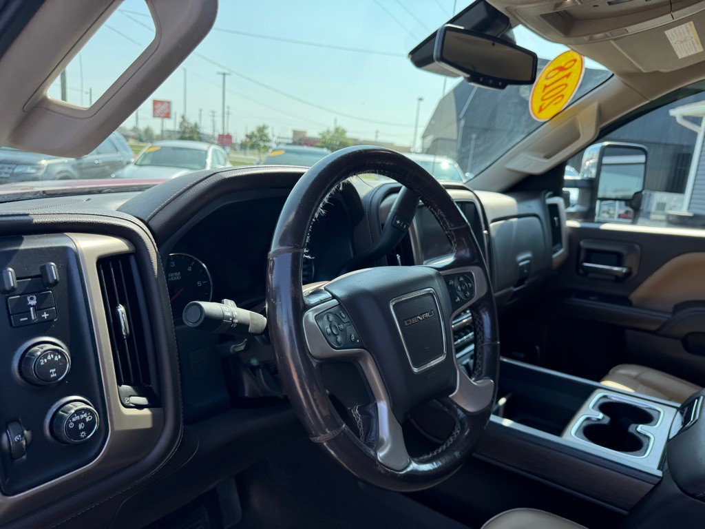 2018 GMC Sierra Image 15