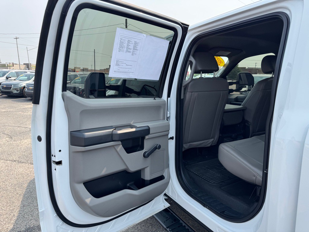 2022 Ford F-250 Image 32