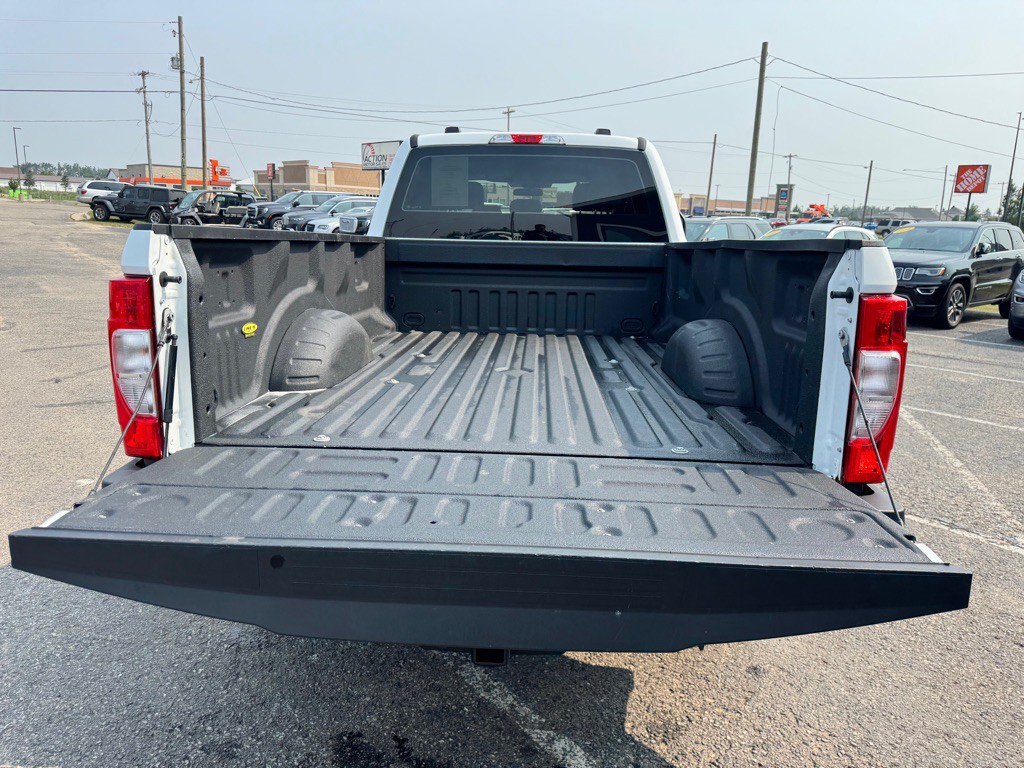 2022 Ford F-250 Image 38