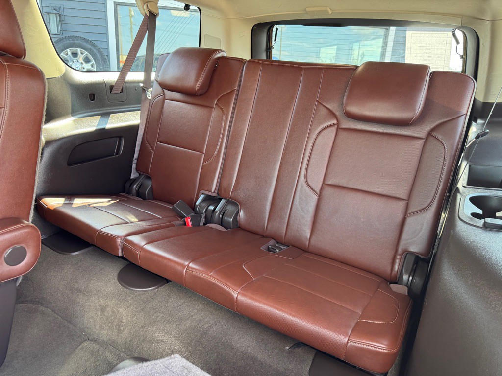 2016 Chevrolet Suburban Image 45
