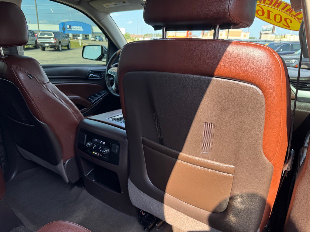 2016 Chevrolet Suburban Image 58