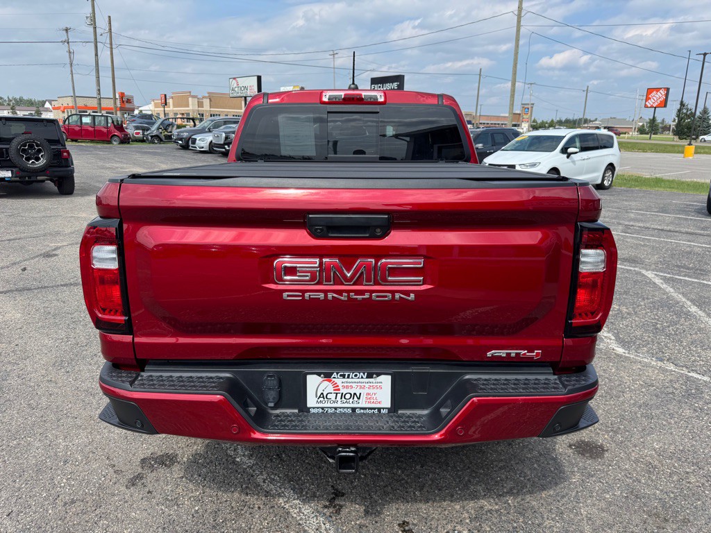 2023 GMC Canyon Image 4