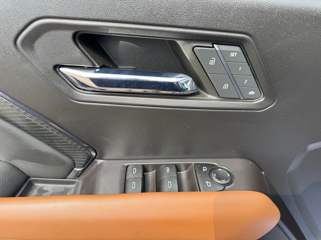 2023 GMC Canyon Image 12