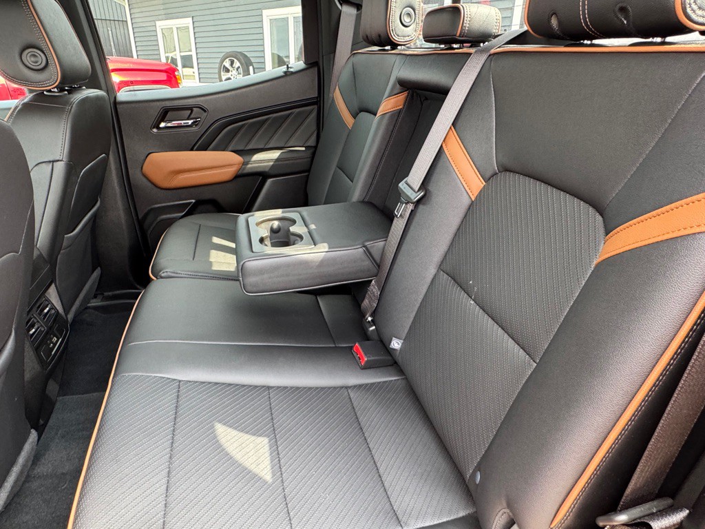 2023 GMC Canyon Image 37