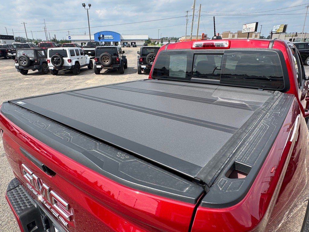2023 GMC Canyon Image 44