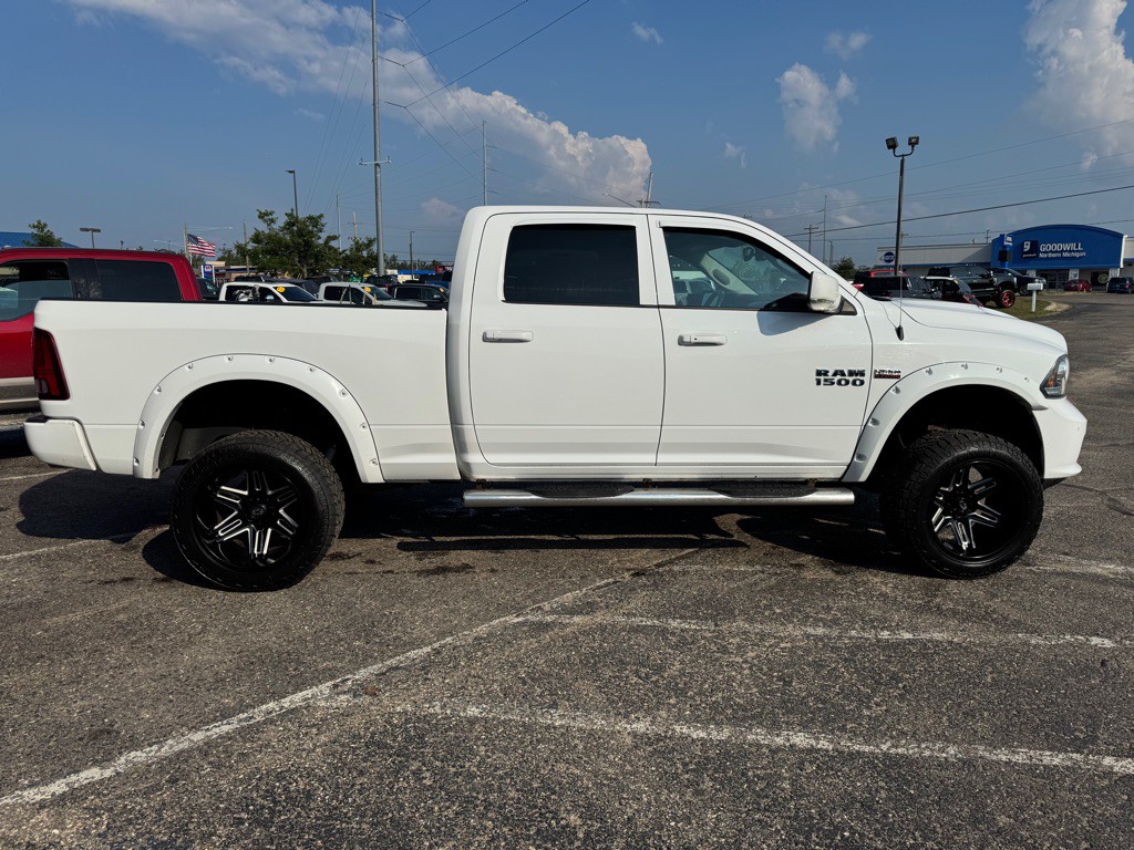 2016 RAM 1500 Image 6