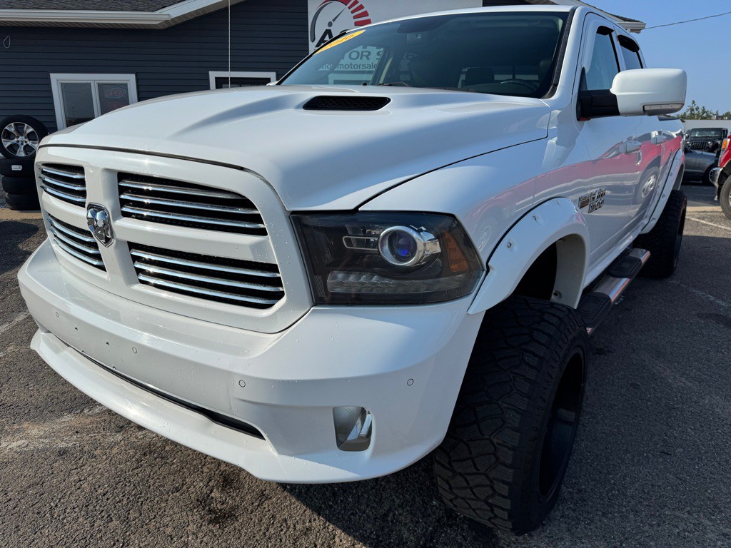 2016 RAM 1500 Image 9