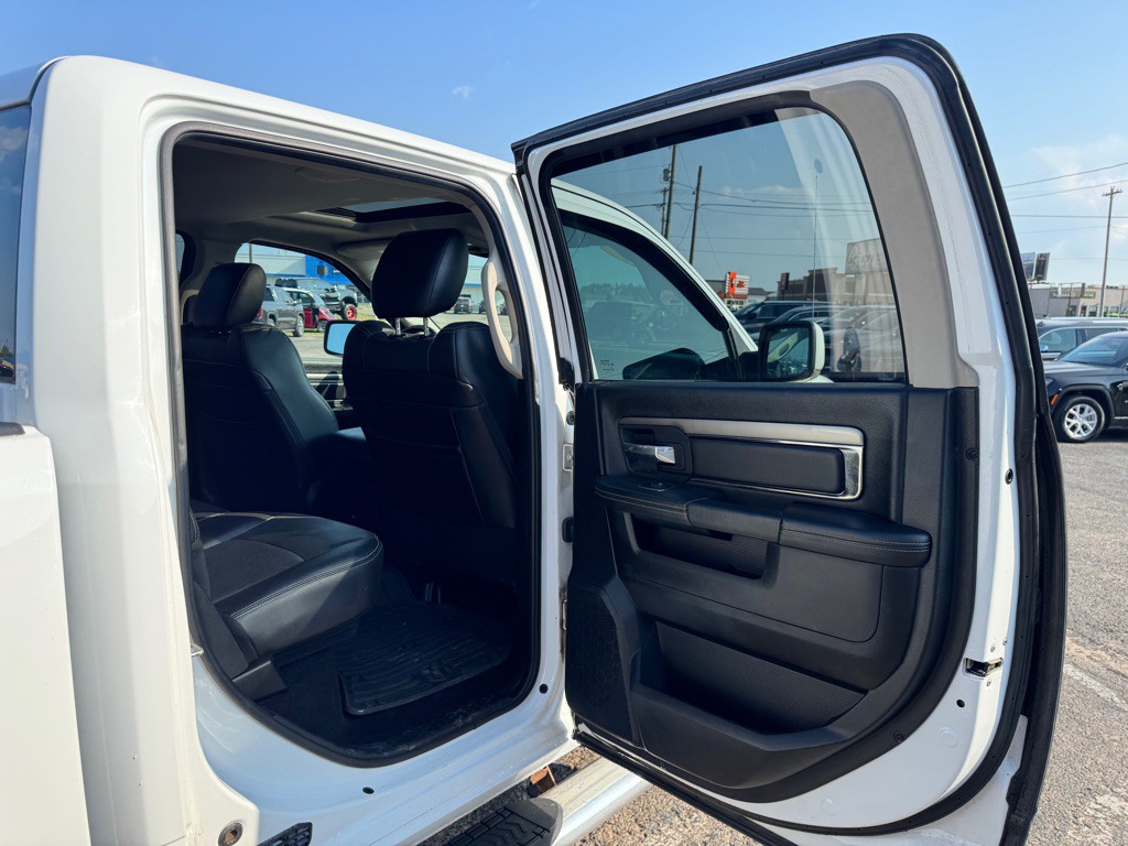 2016 RAM 1500 Image 42