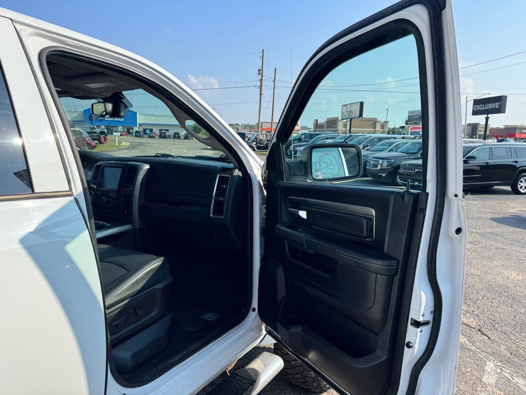 2016 RAM 1500 Image 46