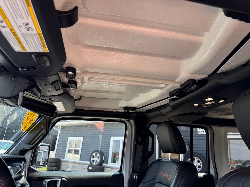 2023 Jeep Wrangler Image 18