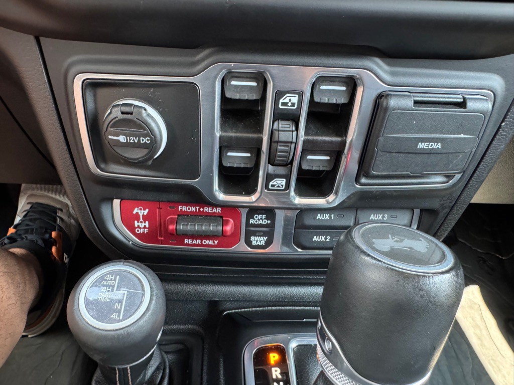 2023 Jeep Wrangler Image 31