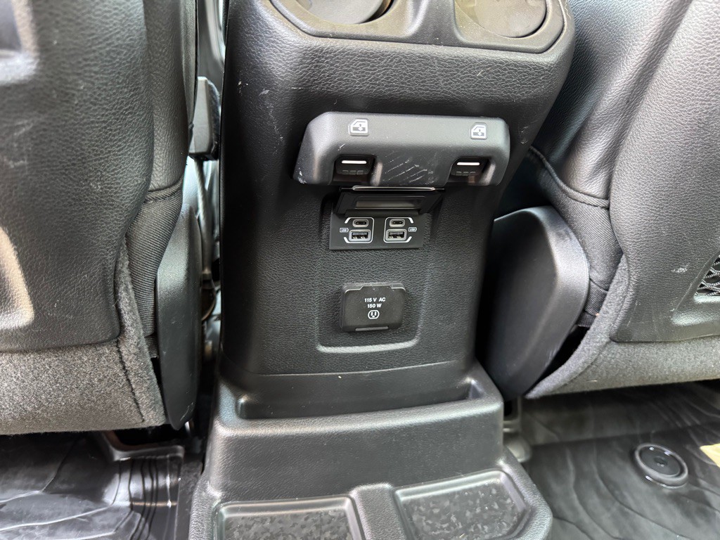 2023 Jeep Wrangler Image 45