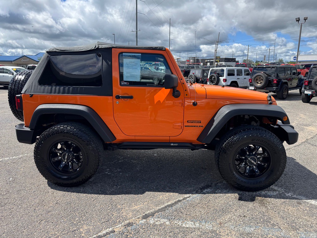 2012 Jeep Wrangler Image 6