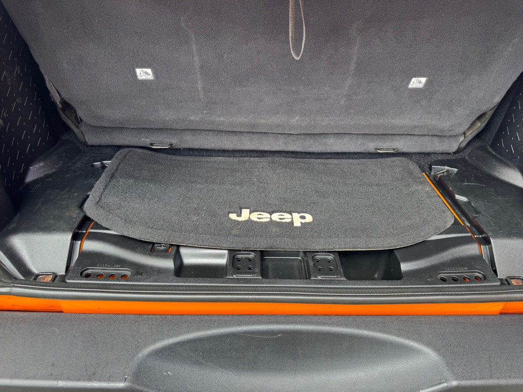 2012 Jeep Wrangler Image 36
