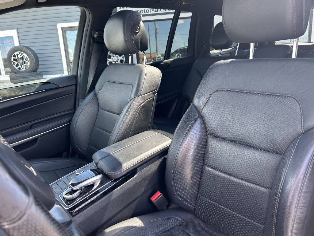 2017 Mercedes-Benz GLS-Class Image 18