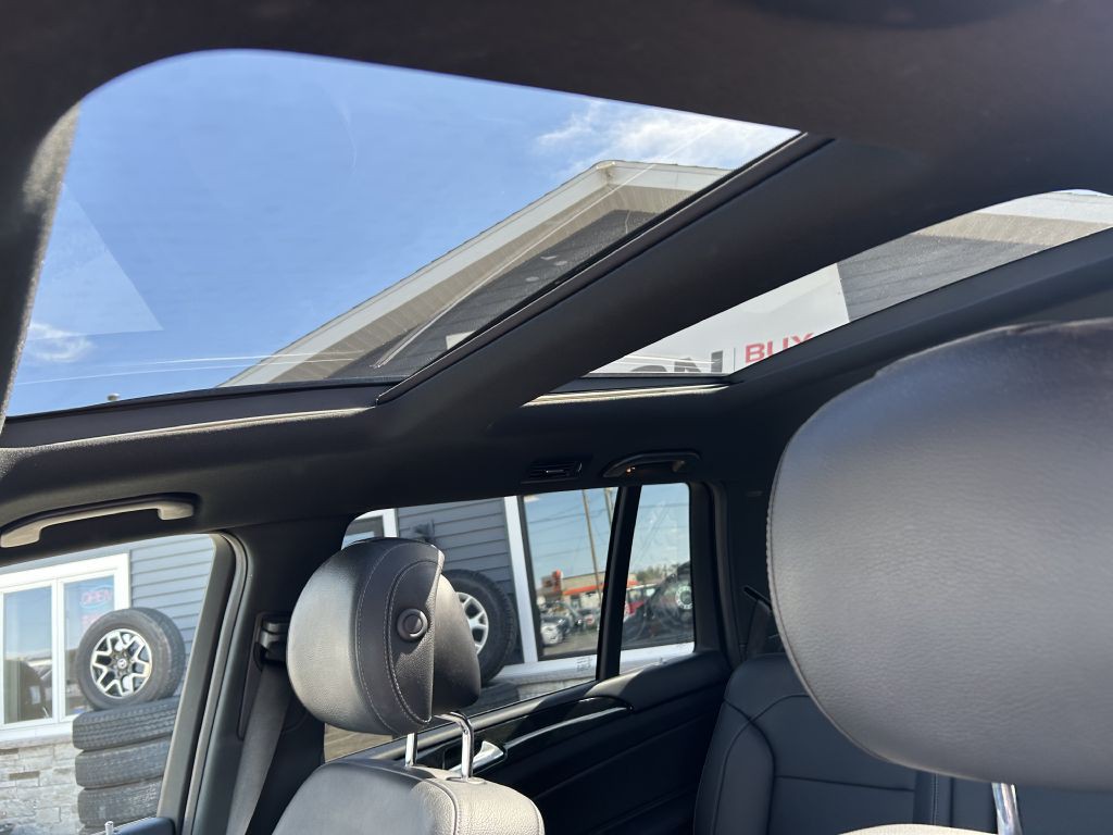 2017 Mercedes-Benz GLS-Class Image 20