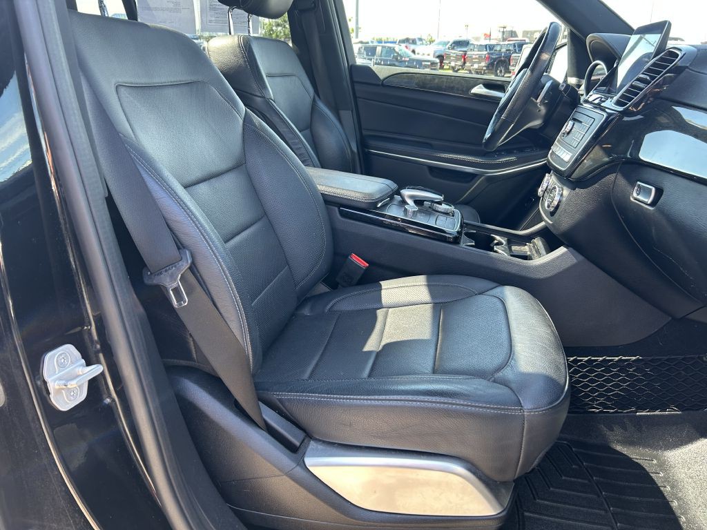 2017 Mercedes-Benz GLS-Class Image 50
