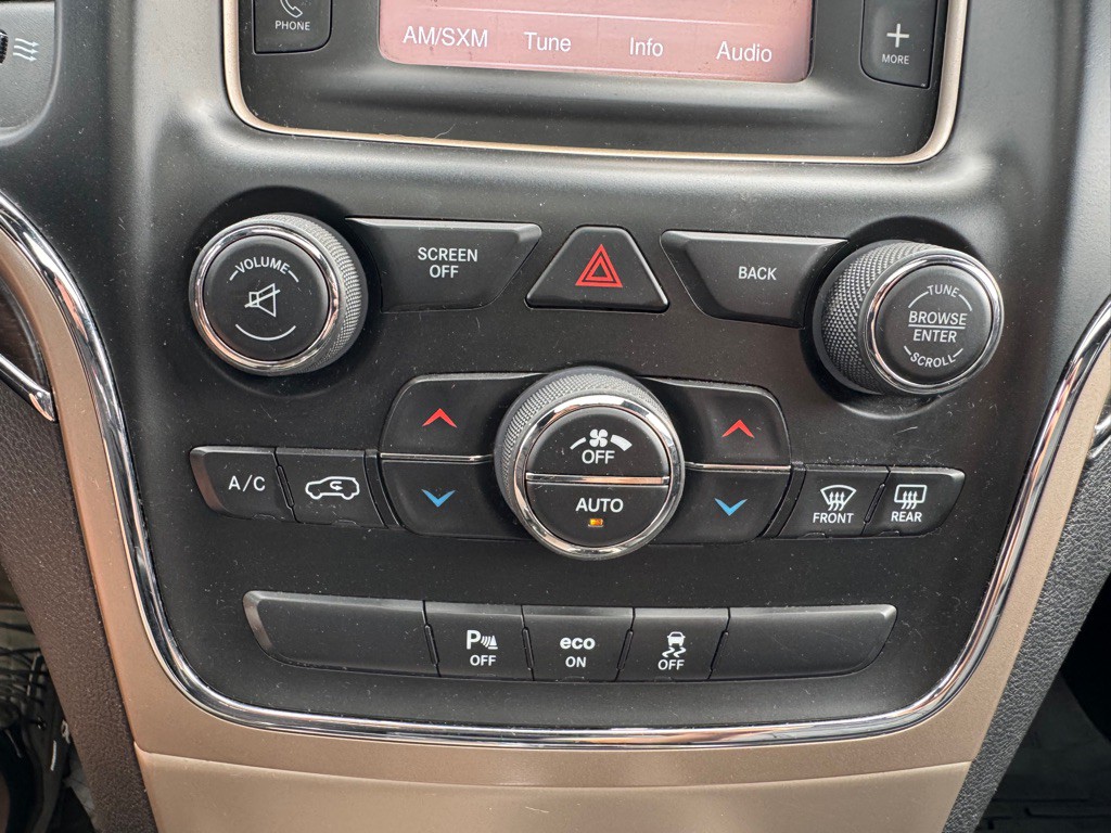 2014 Jeep Grand Cherokee Image 24