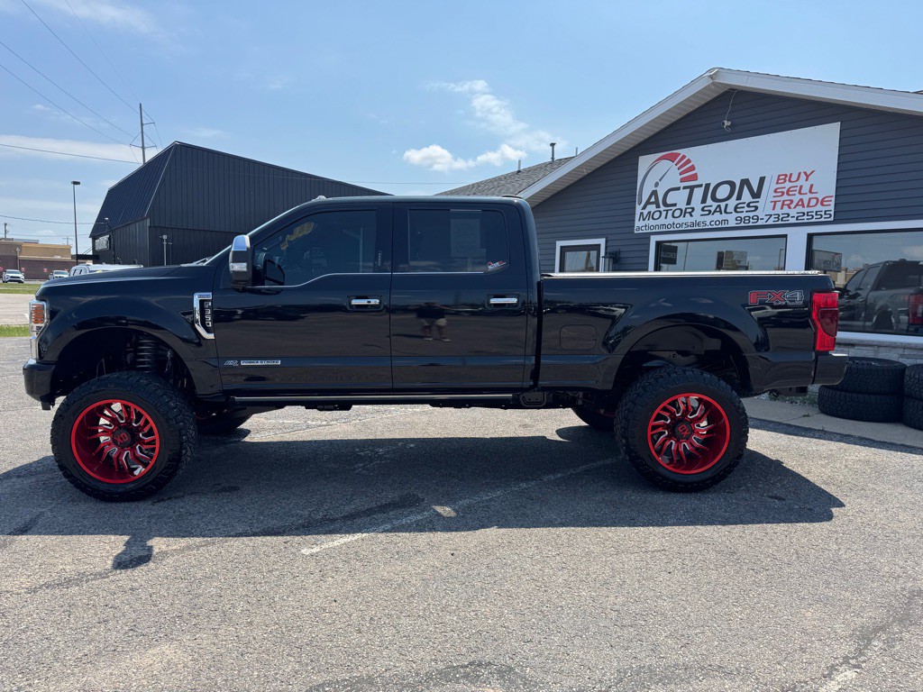 2022 Ford F-350 Image 2