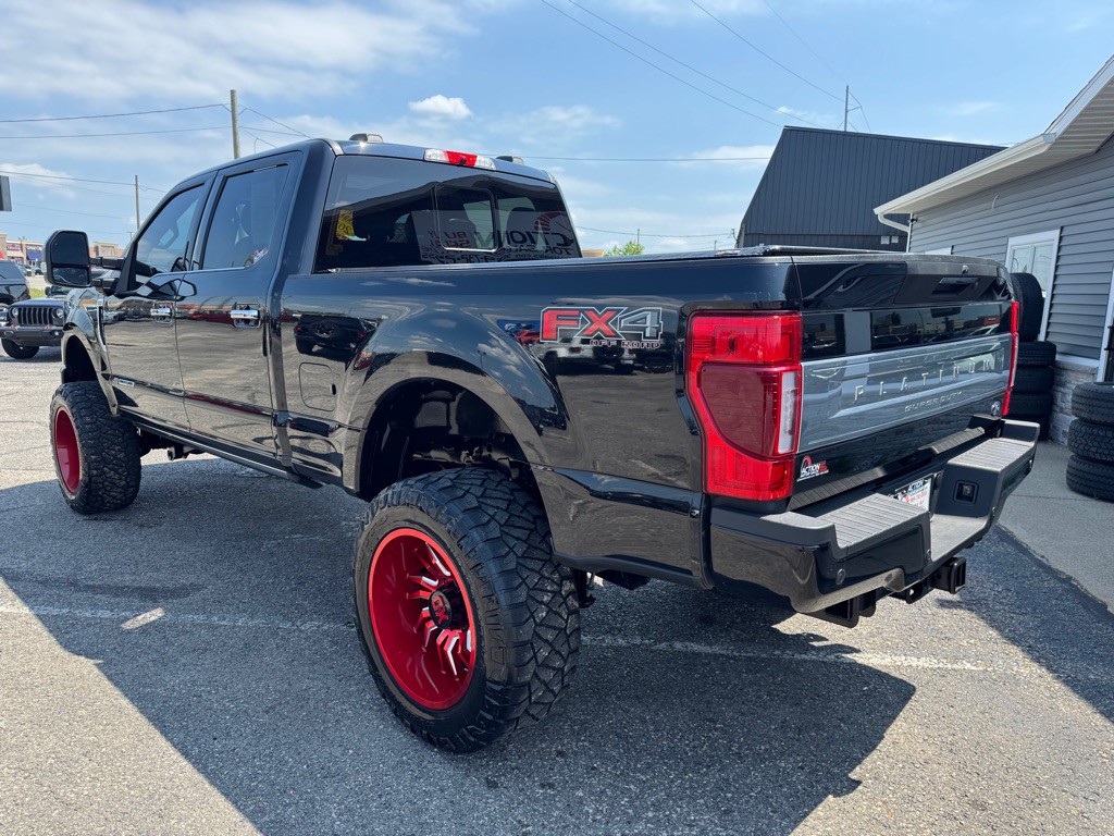 2022 Ford F-350 Image 3