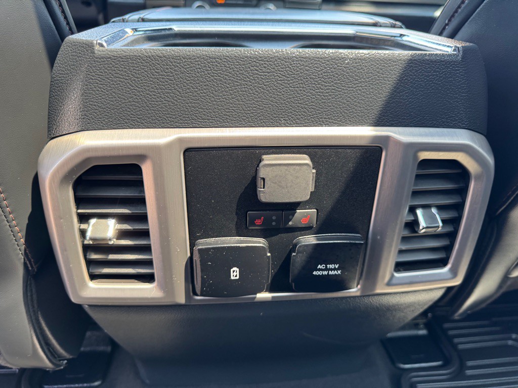 2022 Ford F-350 Image 44