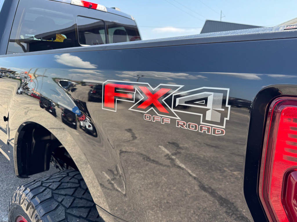 2022 Ford F-350 Image 48