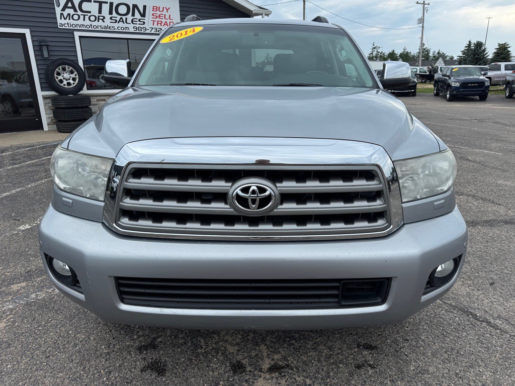 2014 Toyota Sequoia Image 8