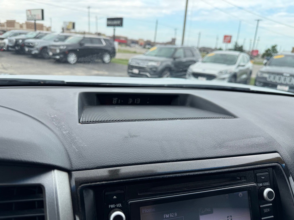 2014 Toyota Sequoia Image 31
