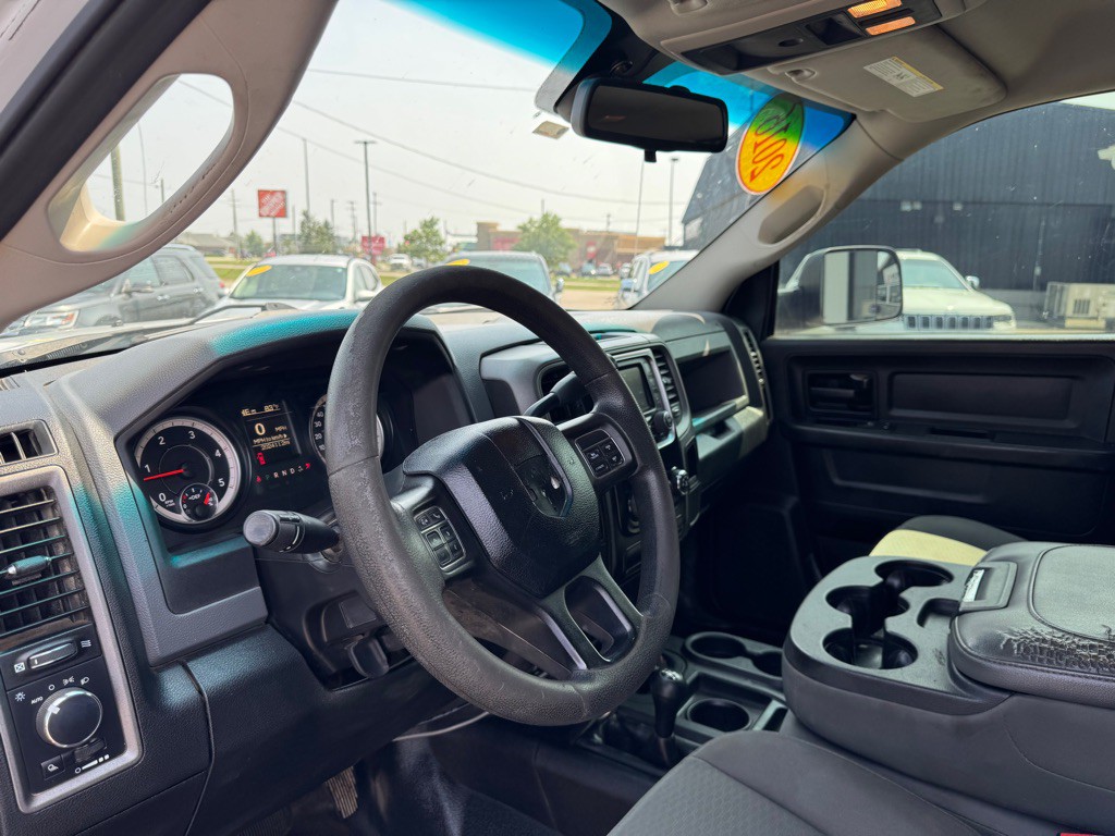 2016 RAM 2500 Image 15