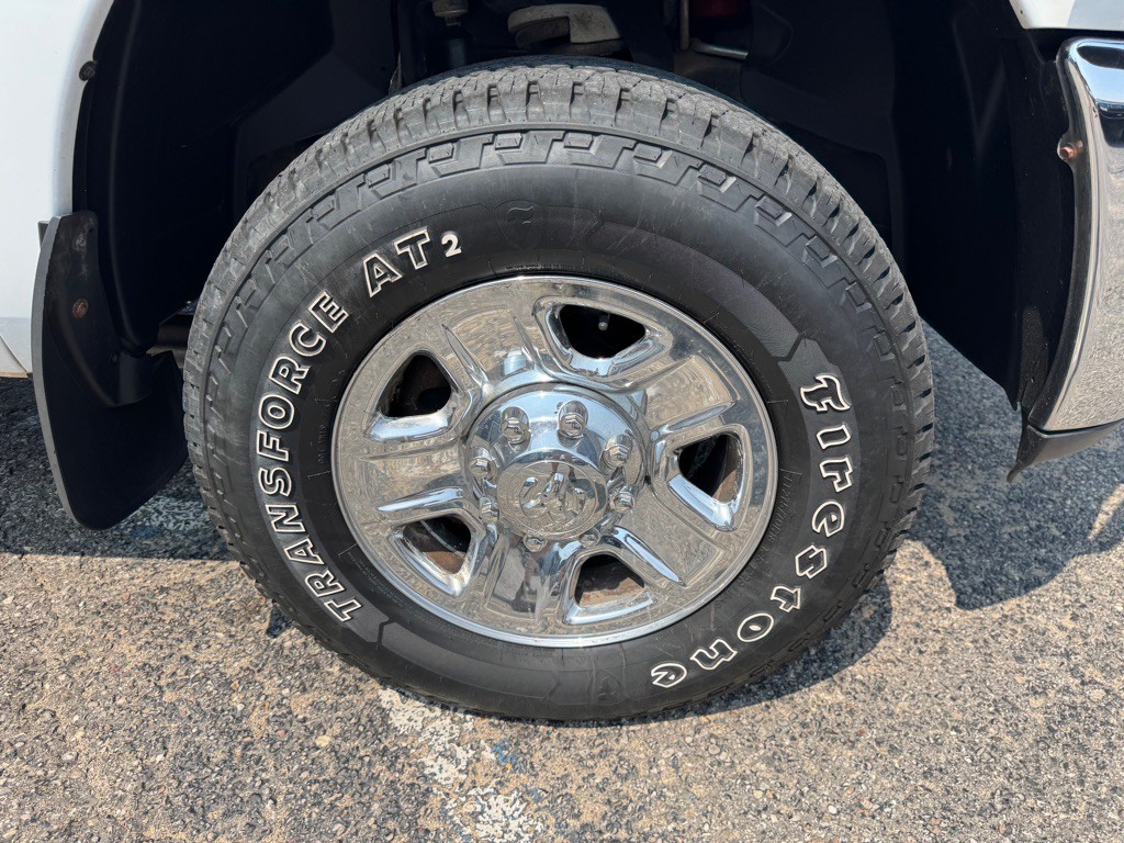 2016 RAM 2500 Image 43