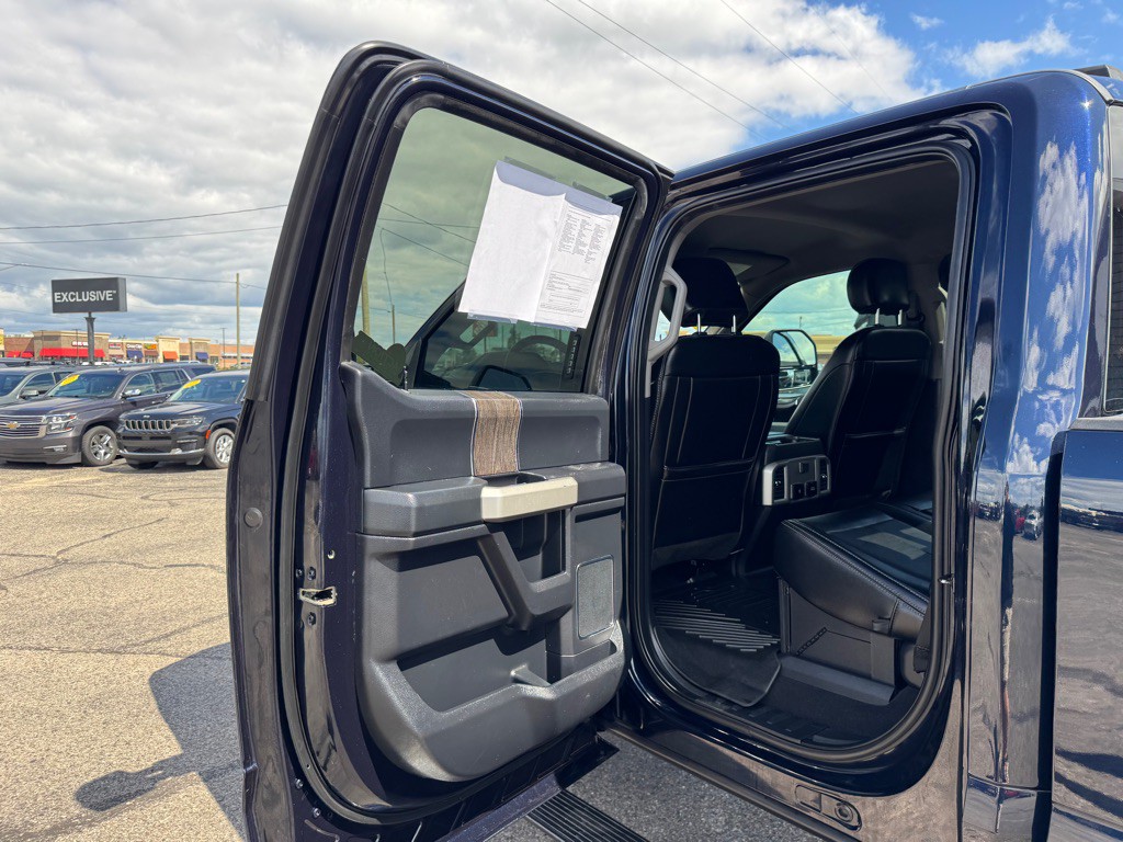 2021 Ford F-250 Image 38