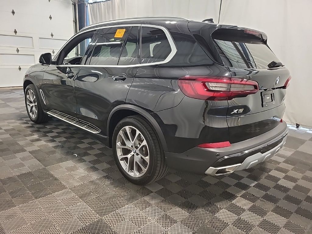 2023 BMW X5 Image 2
