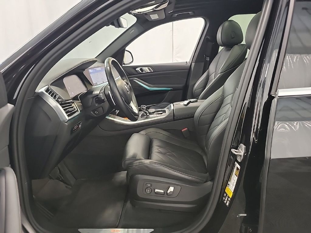 2023 BMW X5 Image 5