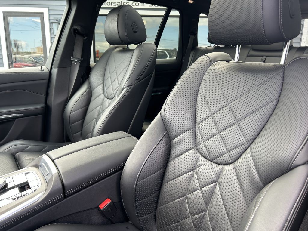 2023 BMW X5 Image 19