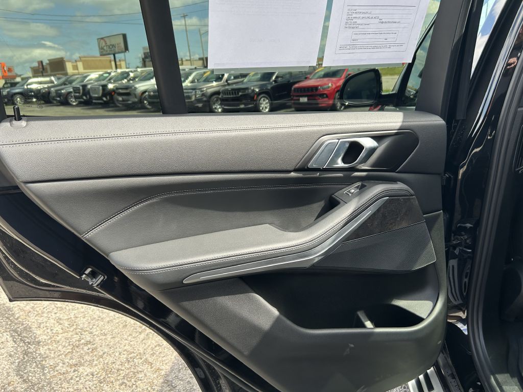 2023 BMW X5 Image 37