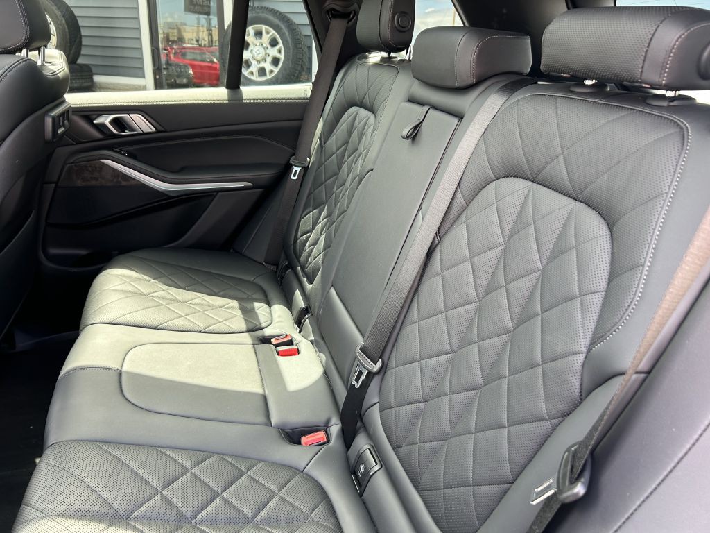2023 BMW X5 Image 38