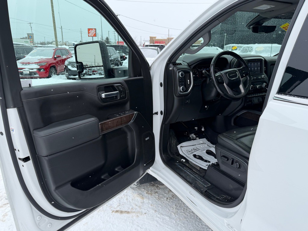 2020 GMC Sierra Image 12