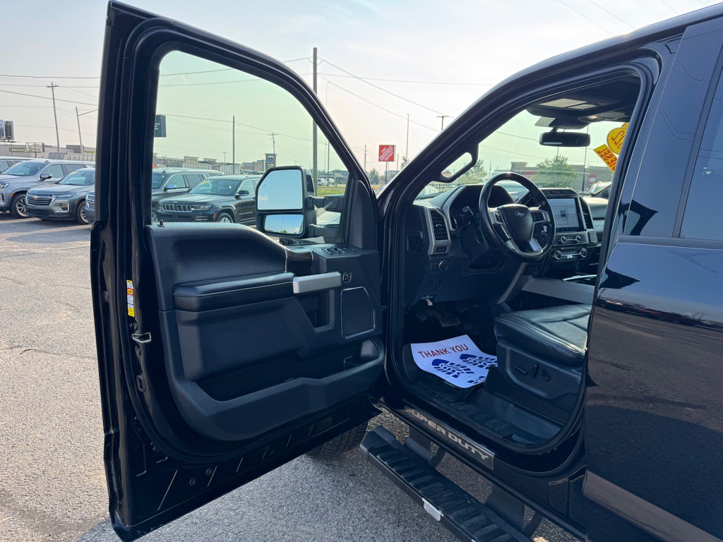 2022 Ford F-350 Image 12