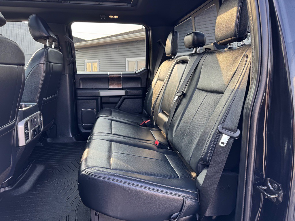 2022 Ford F-350 Image 40