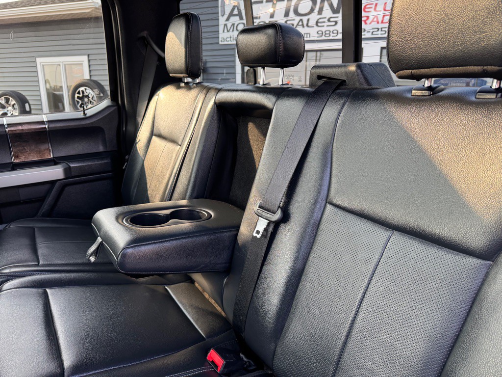 2022 Ford F-350 Image 41