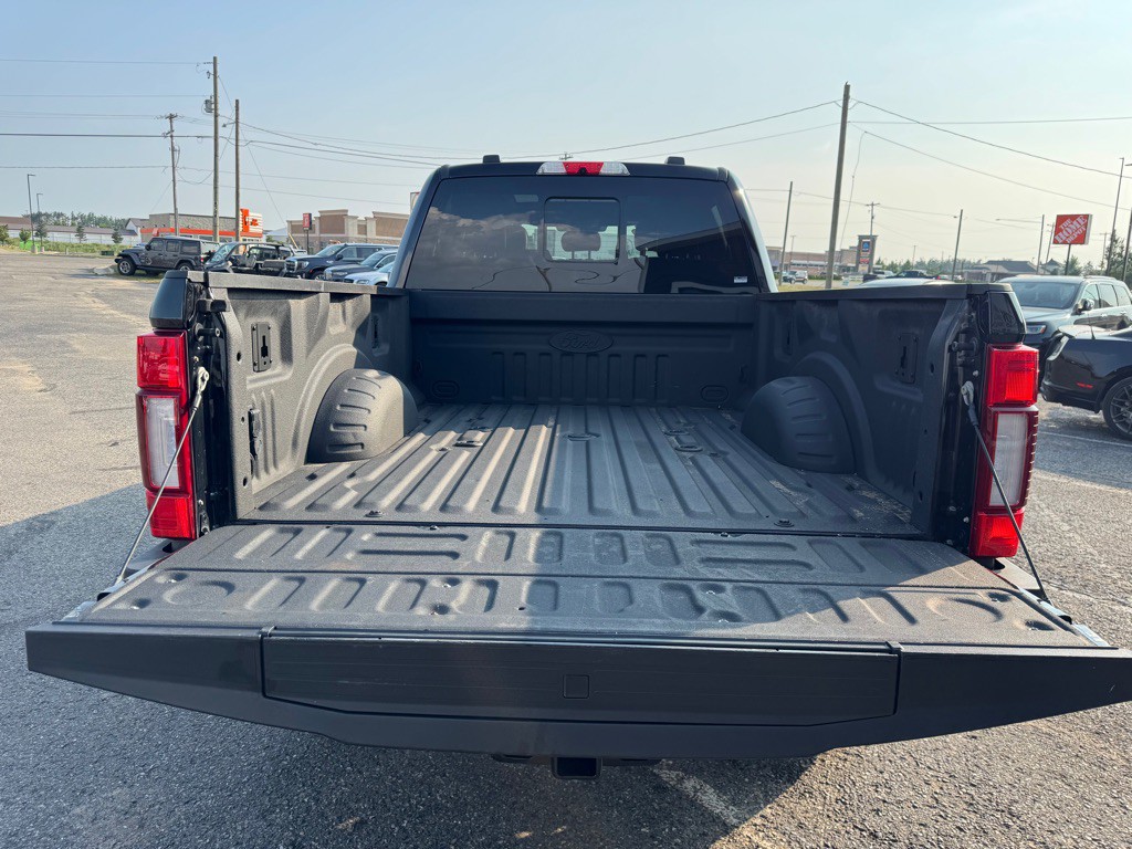 2022 Ford F-350 Image 47