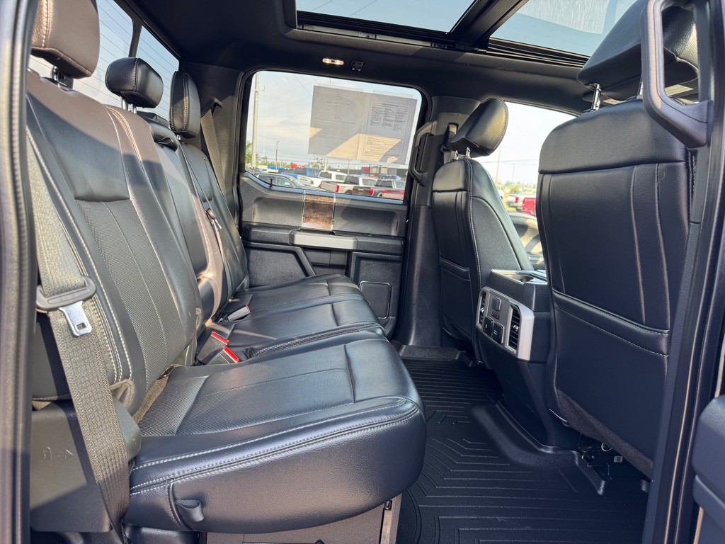 2022 Ford F-350 Image 53