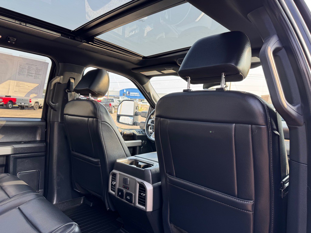 2022 Ford F-350 Image 55