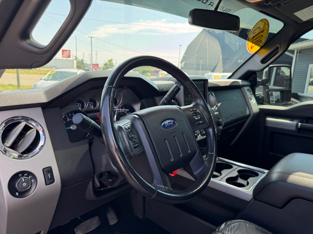 2015 Ford F-350 Image 17