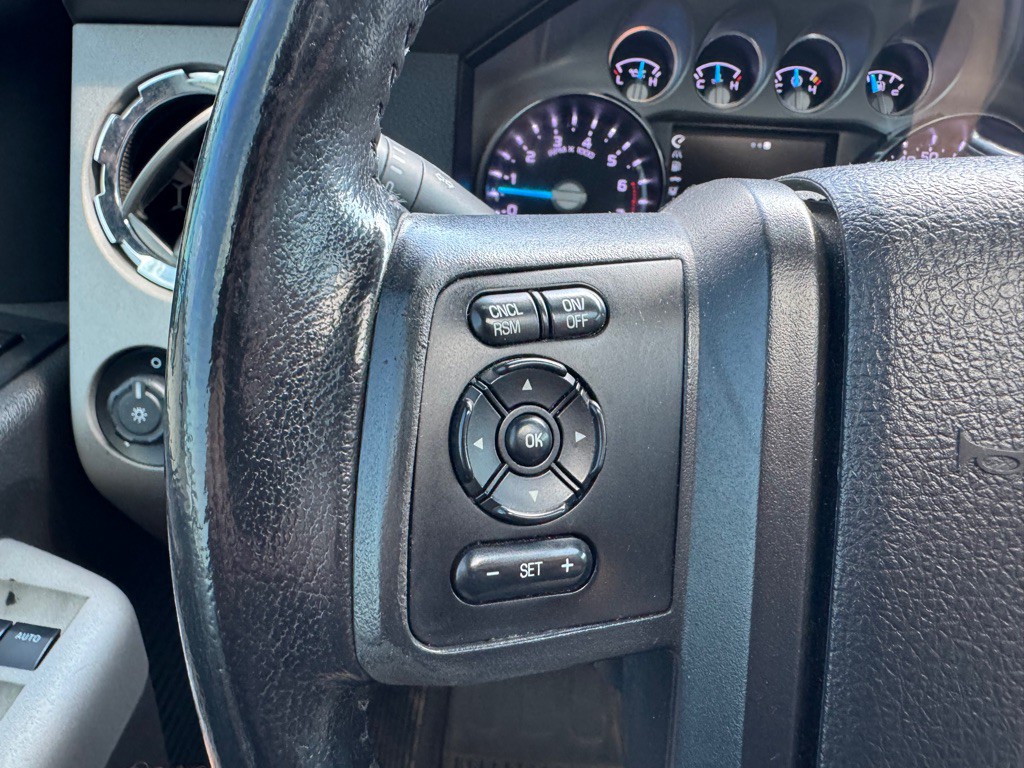 2015 Ford F-350 Image 20