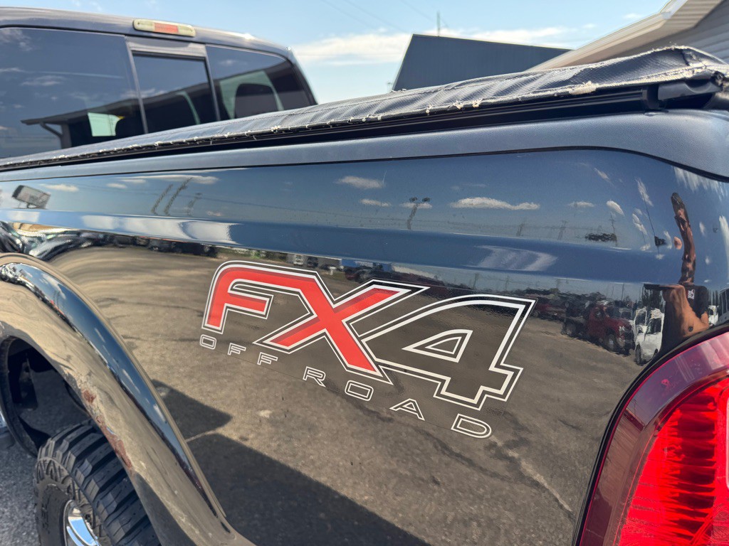 2015 Ford F-350 Image 39