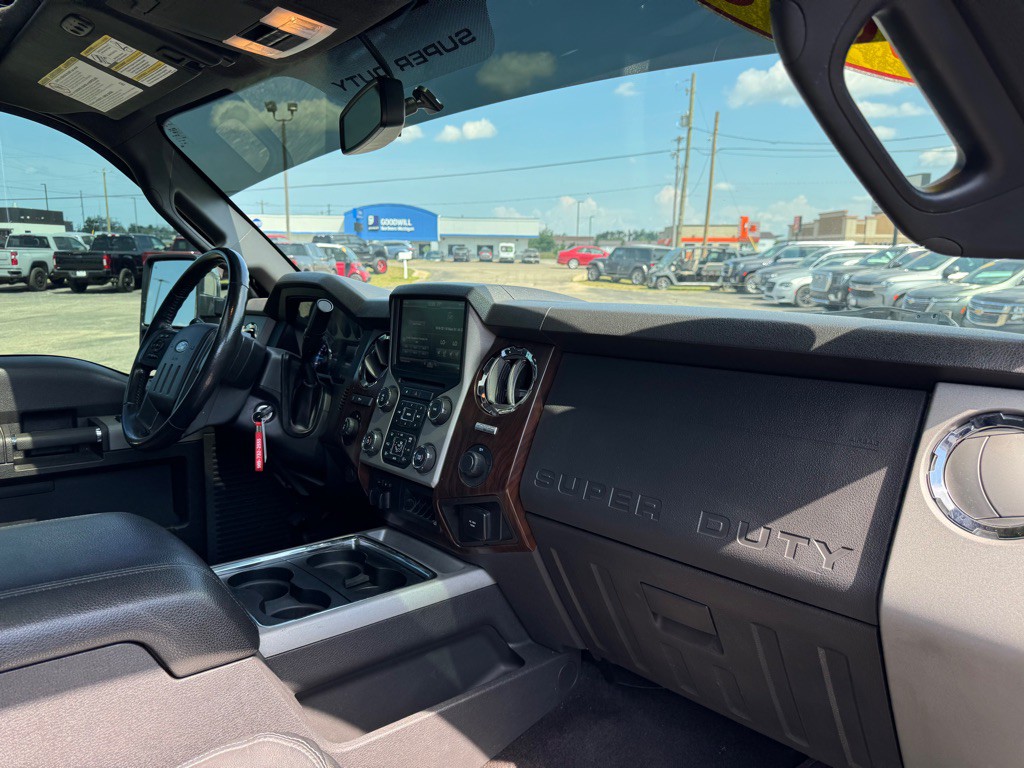 2015 Ford F-350 Image 52