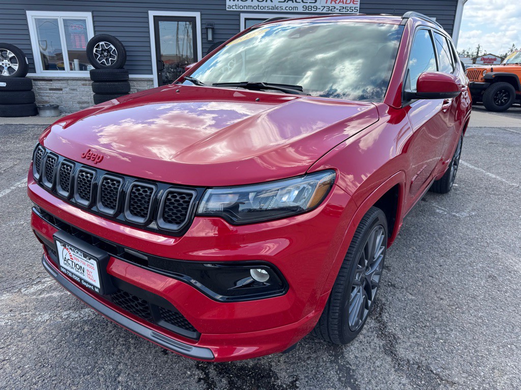 2023 Jeep Compass Image 9