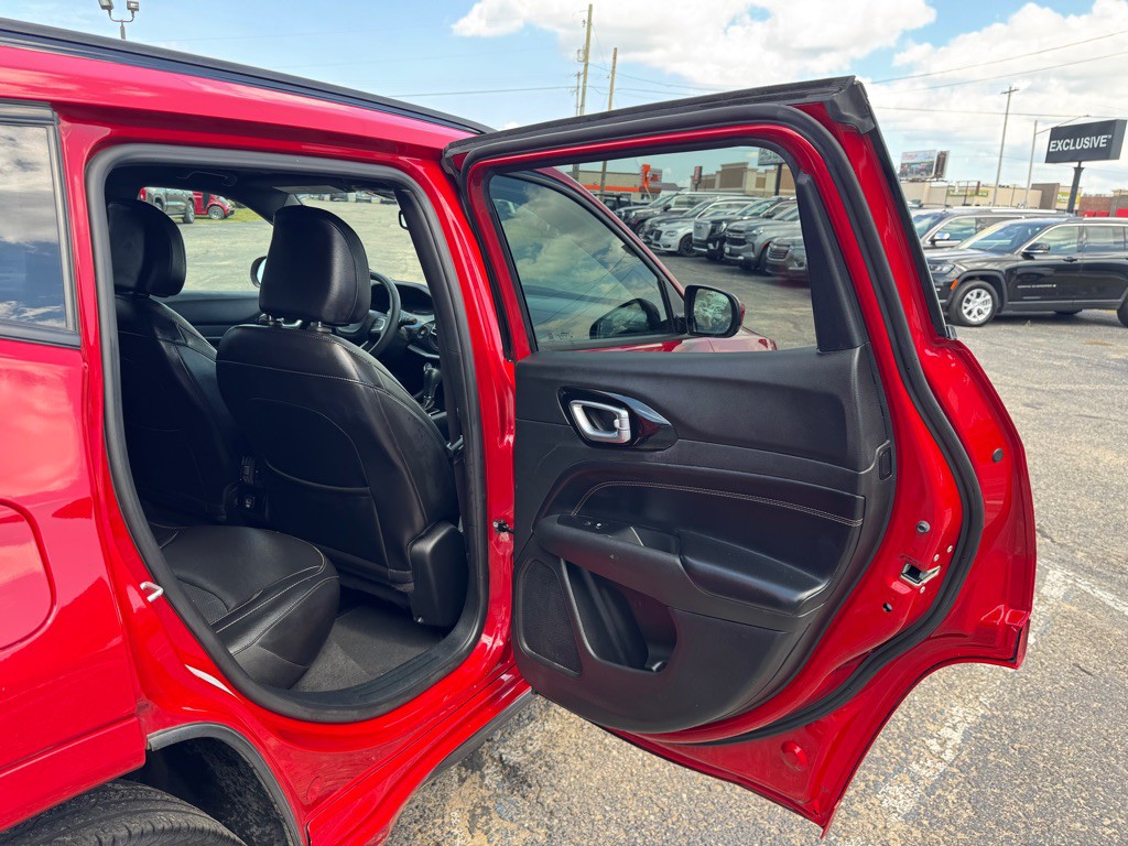 2023 Jeep Compass Image 47